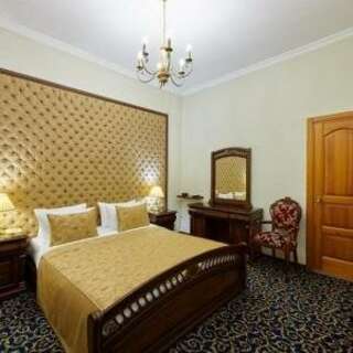 Гостиница Метелица Красноярск Делюкс без окна /Аэроклуб-2